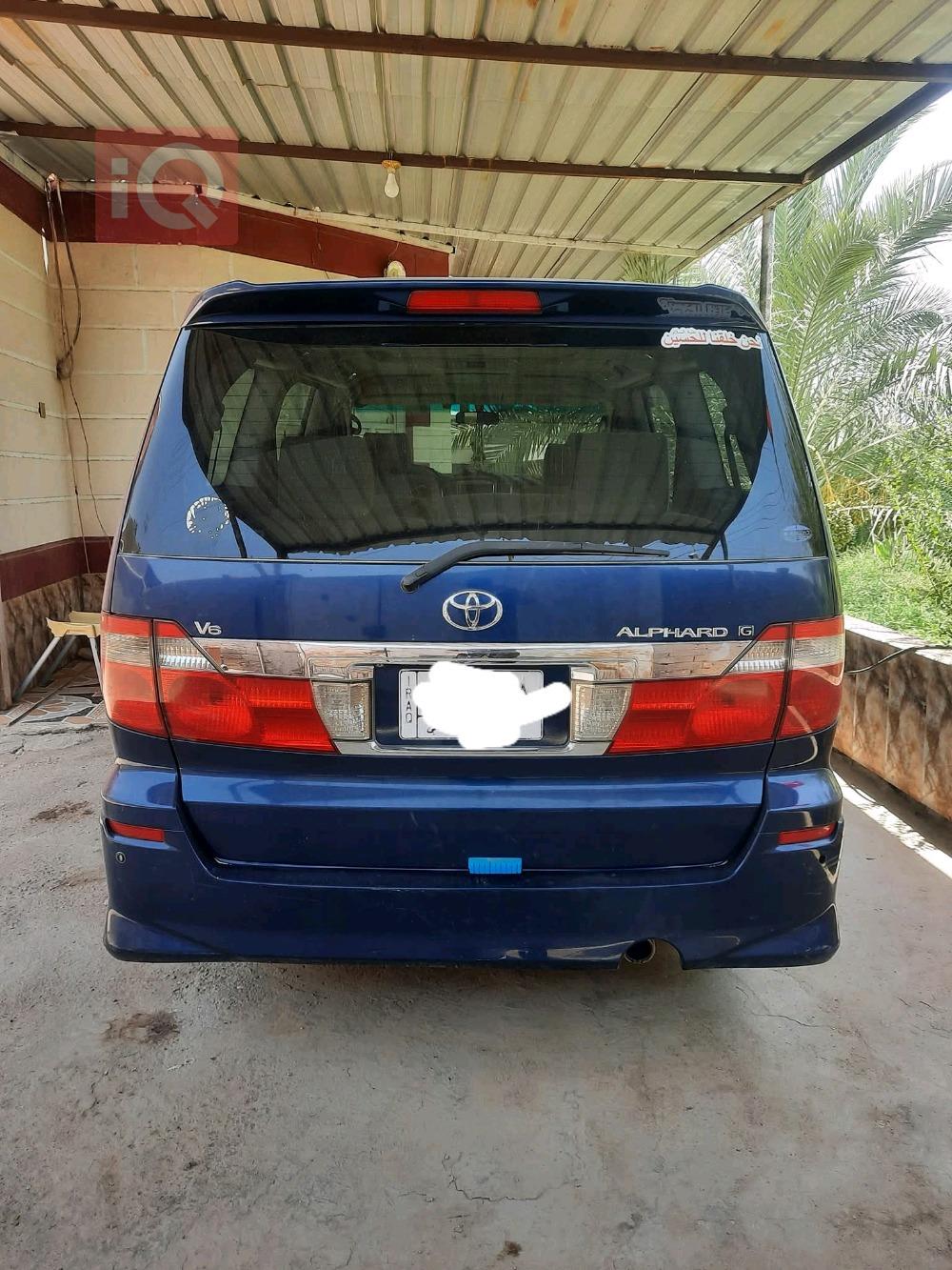 Toyota Alphard